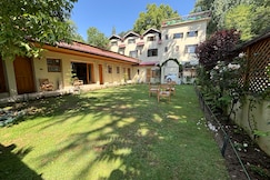 Hotel Grand Jigar Near Dal Lake, Srinagar