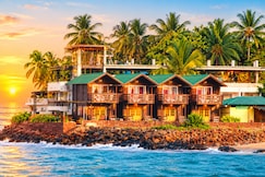The Empyrean | Room with Sea views, Malvan