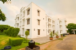 Elegance Resort, Vrindavan
