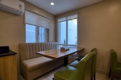 Mountain Nest Boutique Stay Near Dal Lake, Srinagar