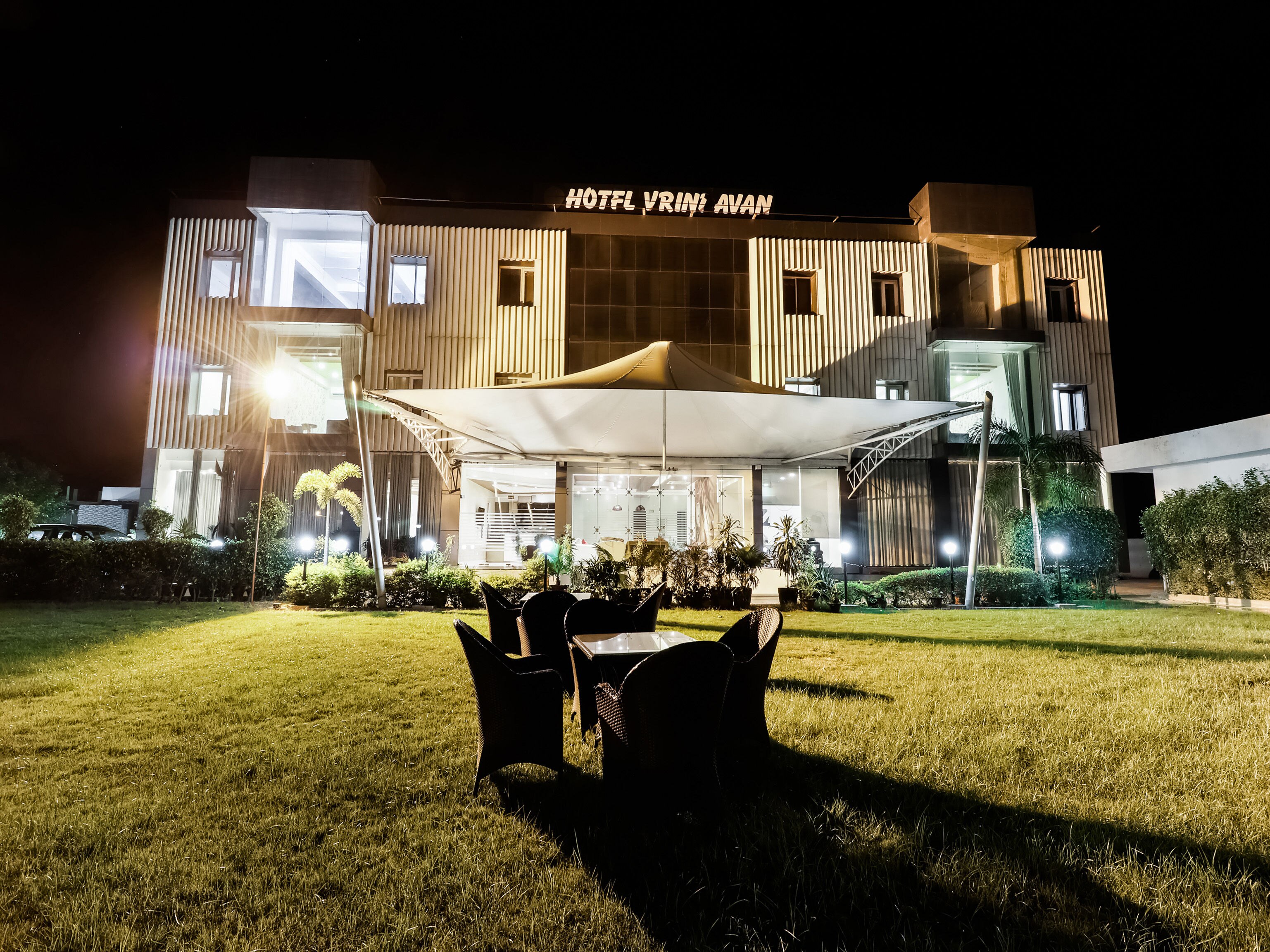 Vrindavan Guest House Sultanpur Hotel Price, Address & Reviews