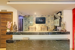 Super Collection O SSR Royal Suites, Hyderabad