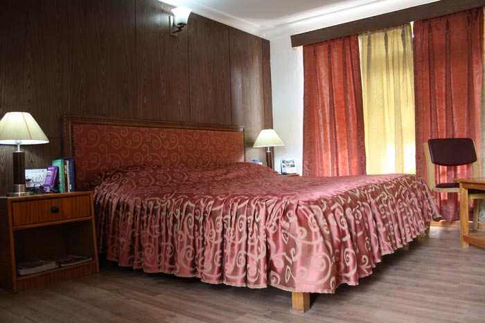 Padma Guest House - Tap to explore photos