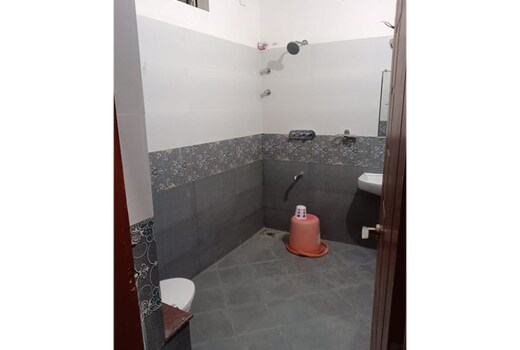 Venissa Service Apartment,