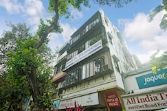 Hotel Popular Palace, Mumbai
