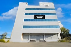 Super Townhouse Kukatpally North Formerly Munagala Arcade, Hyderabad