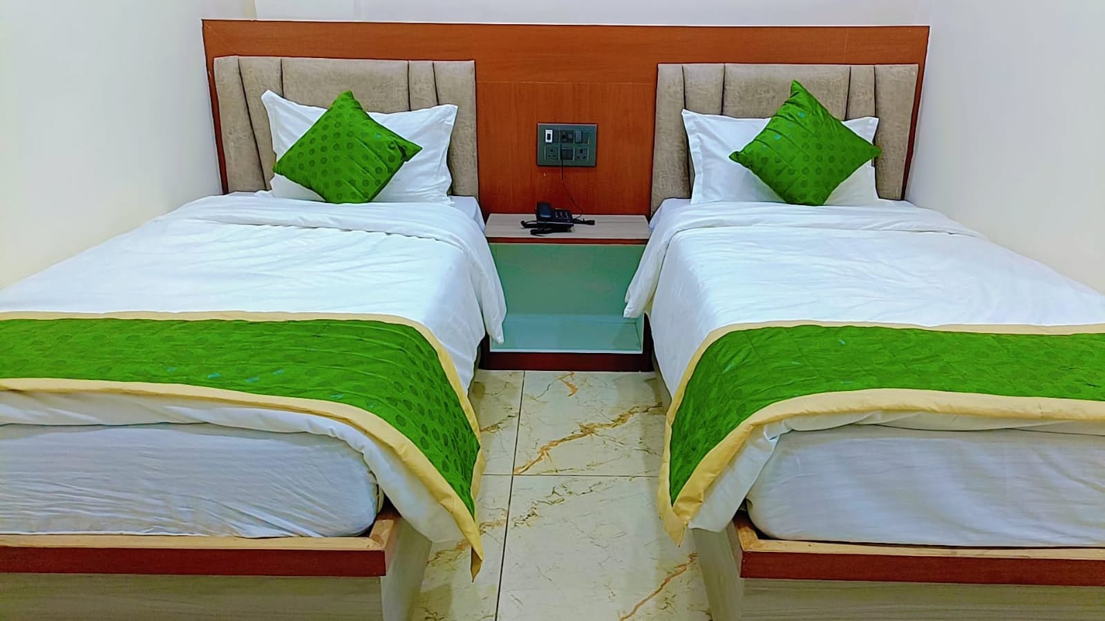 Hotel RS Grand - Tap to explore photos