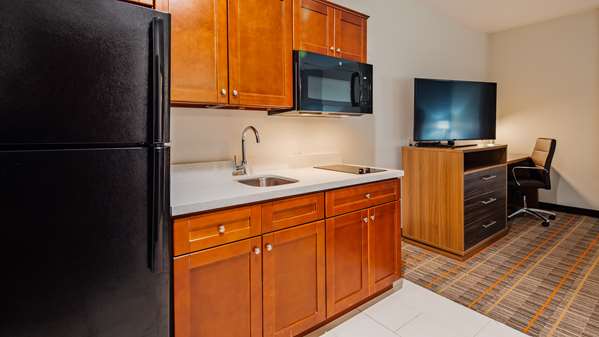 Best Western Ingleside Inn & Suites - Tap to explore photos