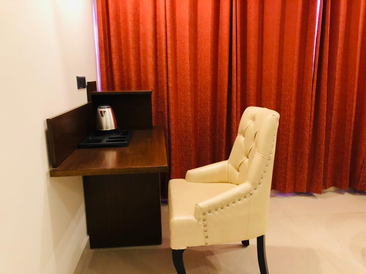 Hotel Doon's Pride - Tap to explore photos