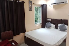 SPOT ON BHARGAV RESIDENCE, Hyderabad