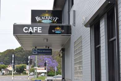 Best Western Blackbutt Inn - Tap to explore photos