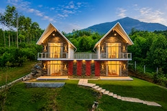 Jose Villa Kanthalloor by VOYE HOMES, Marayoor