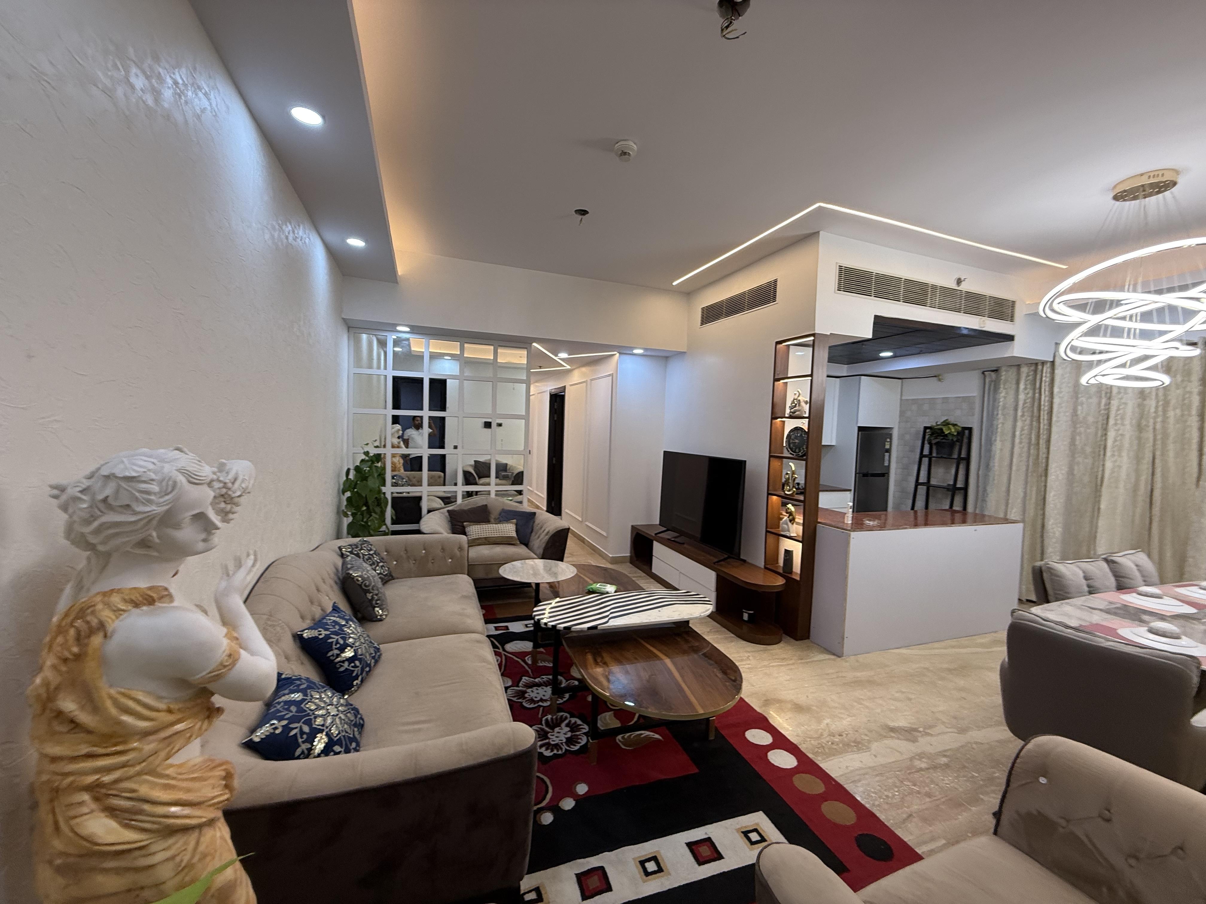3 BHK High Rise Flat in Noida Supernova - Tap to explore photos