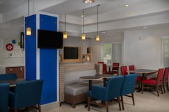 Holiday Inn Express & Suites Independence-Kansas City, an IHG Hotel, Atchison