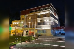 Handpicked Aashiyana-Diamond A Luxurious Bungalow, Kolkata