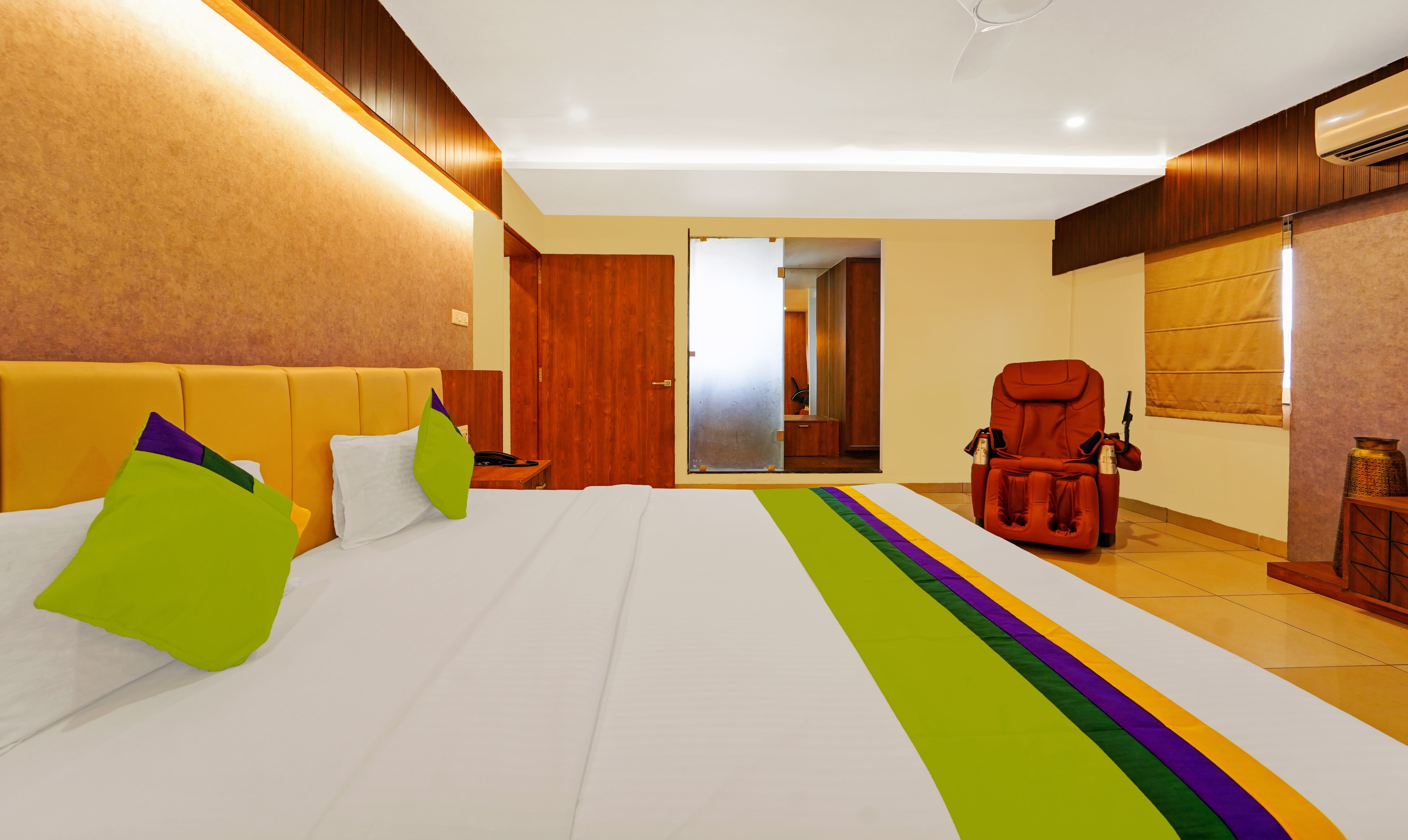 Treebo Surya Comforts, 200 Mtrs From Kolhapur Railway Station 3