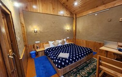 Navira Hills 2 Cottages