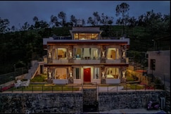 Abhinav Nest by Xplore Indo 5 BR Villa, Kotagiri