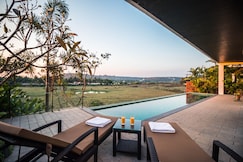 Hireavilla| Villa Sohonos - 3BHK Feild View Villa near LPK and Candolim Beach, Goa