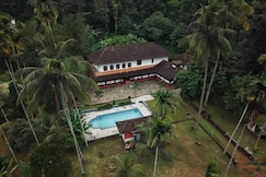 Keloth Tharavad Heritage Resort | Swimming Pool, Wayanad