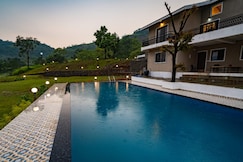 Vellora hill side 5 bhk with private pool pawna lake lonavala by the Explorer stays, Lonavala