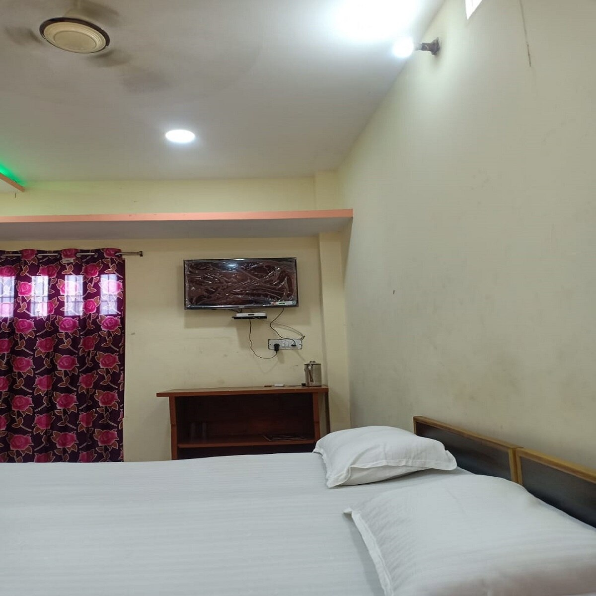 Nirmal Ganga Paying Guest House, - Tap to explore photos