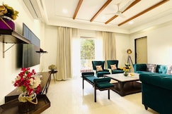 BluO Luxury Stay | Balcony, Tub, TT, Gurgaon