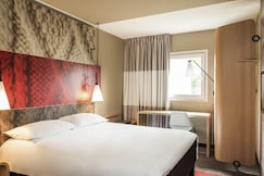 ibis Saint-, Loire