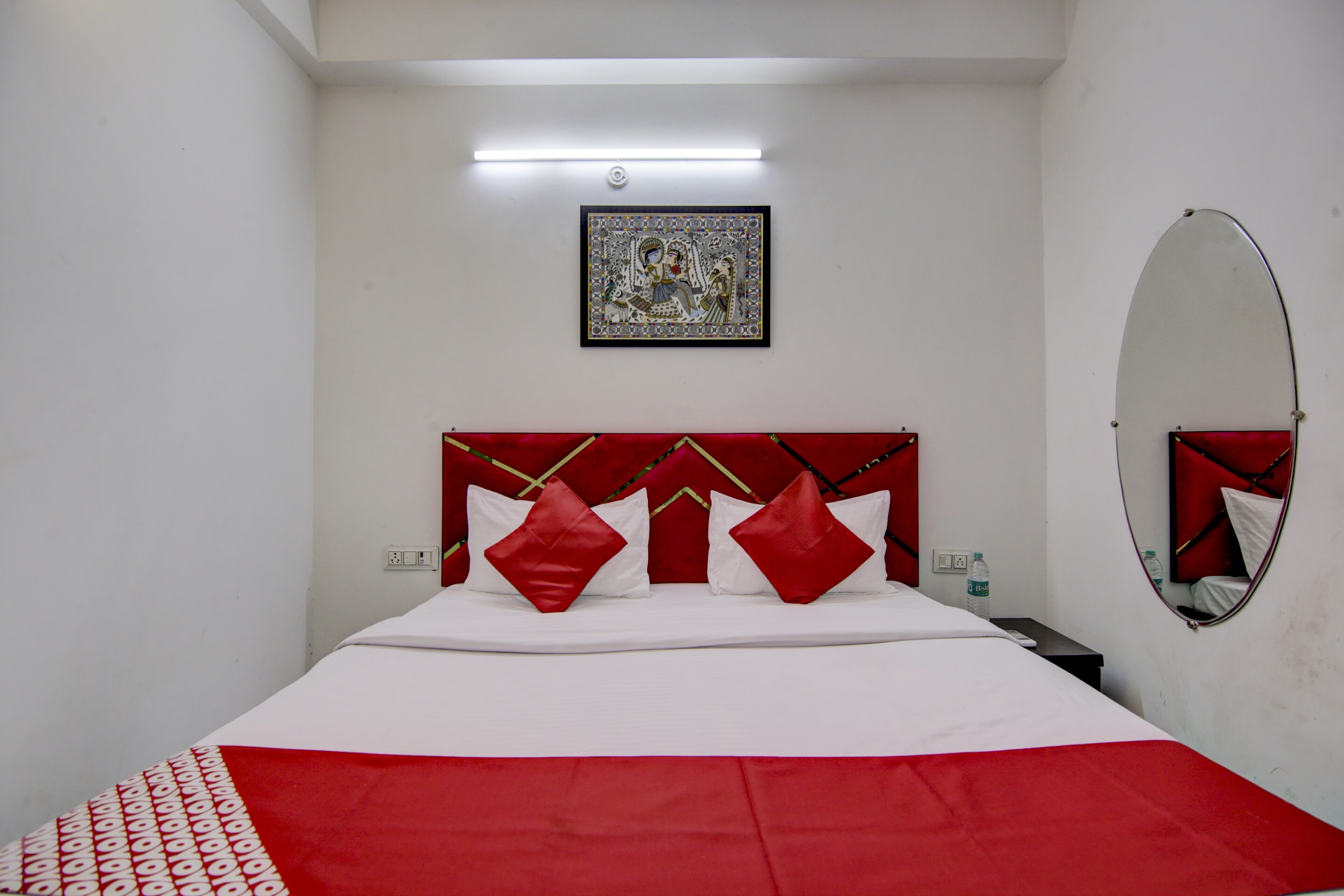 OYO 804782 Yadav Residency - Tap to explore photos
