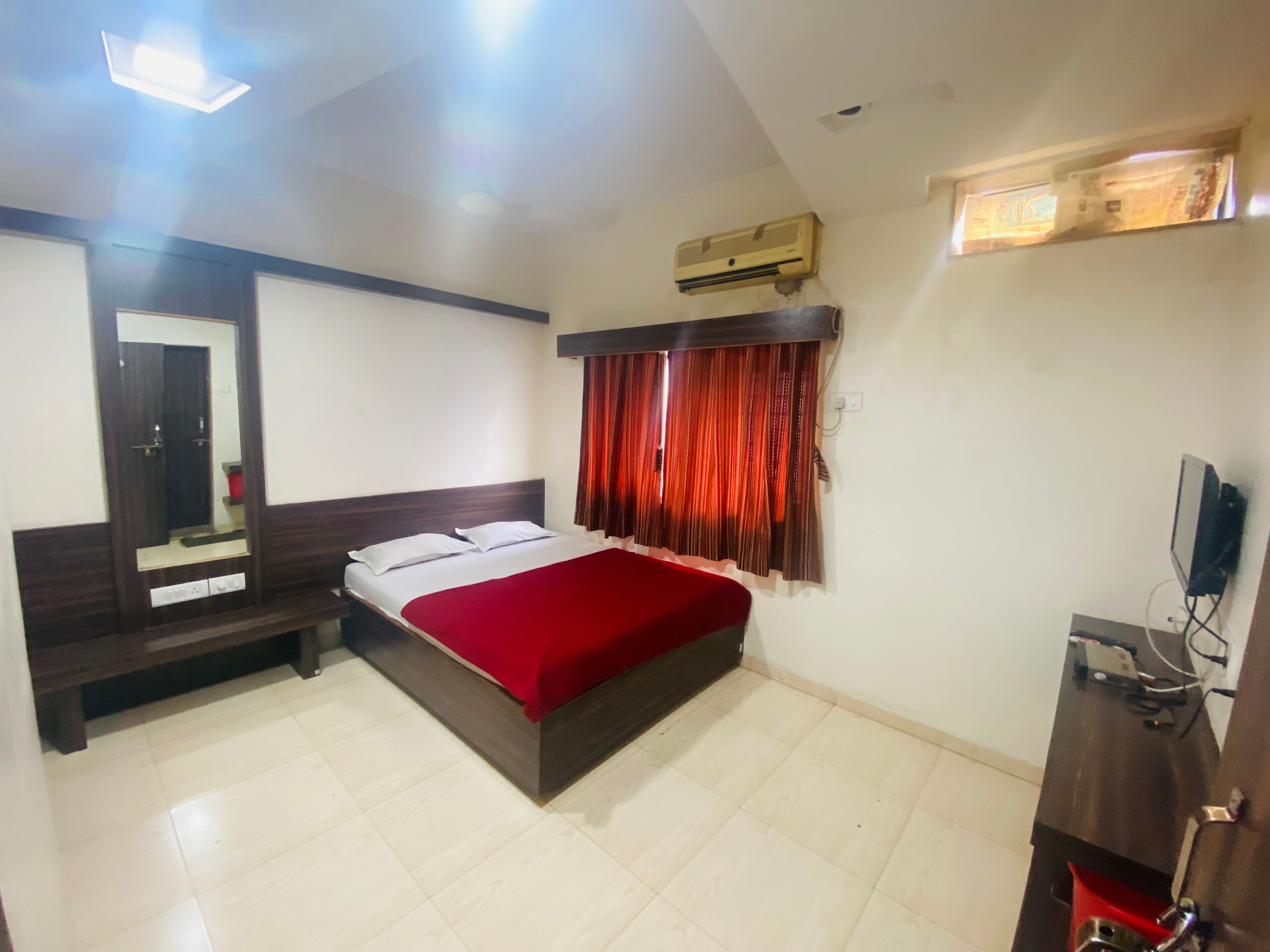 SAI BHAWANI HOTEL - Tap to explore photos