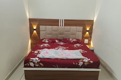 Hotel Grand, Mansa, Punjab