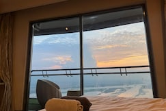 Cloud9 Eveningg Stay At Supernova Noida, Noida