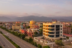 The Sr Hotel, Lumbini