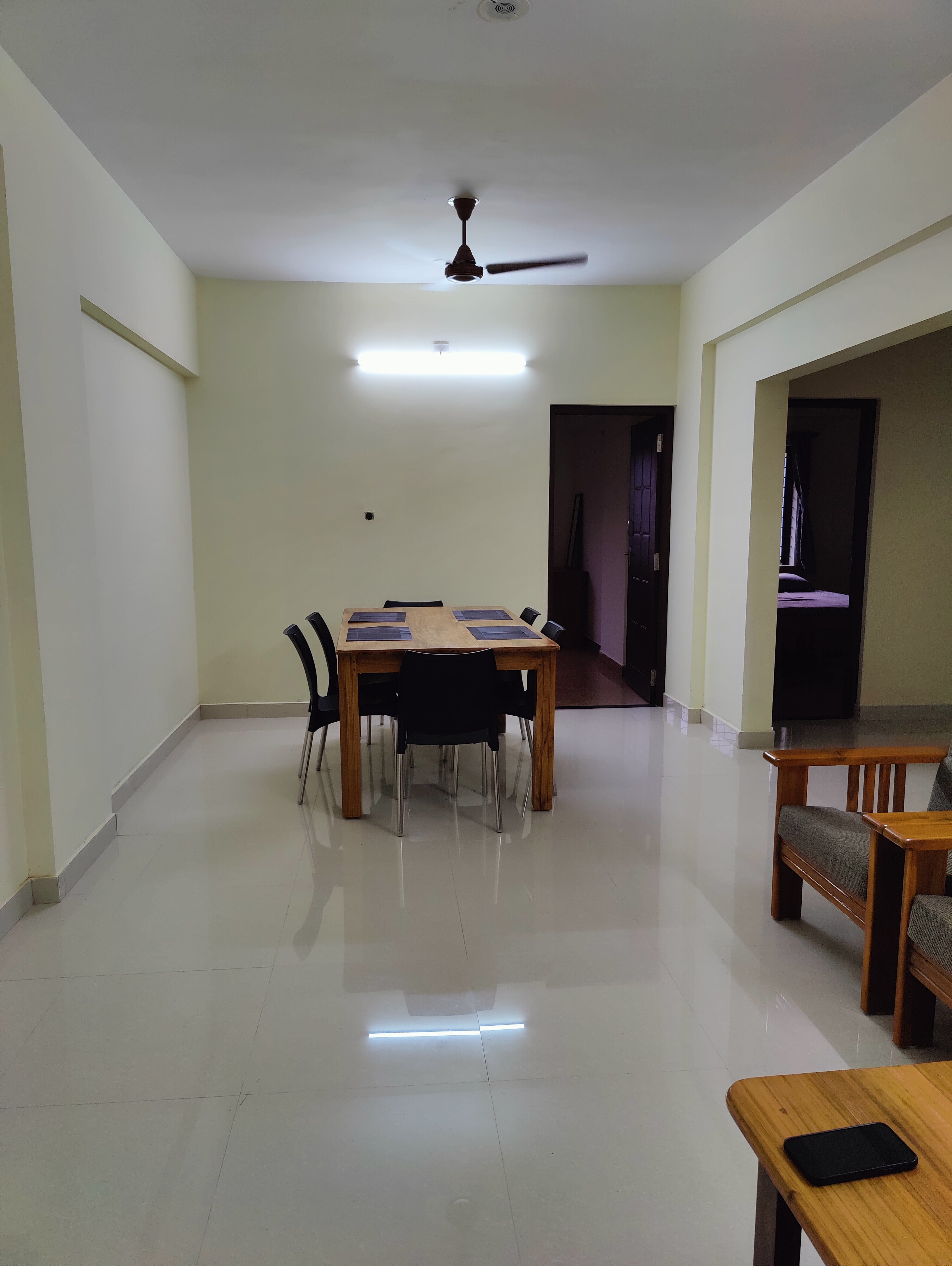 Cozy 3BHK fully furnished Apt 305 - Tap to explore photos