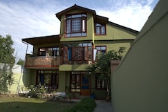 The Velvet Nest Entire 3bhk villa, Srinagar