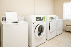 Holiday Inn Express Hotel & Suites Hesperia, Tecate