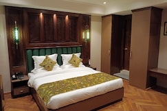 GOLDEN NEST | ROOM IN AN APARTMENT, Srinagar