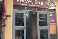 Hotel velvet inn, Sadulshahar