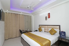 Hotel O Lookout, Delhi