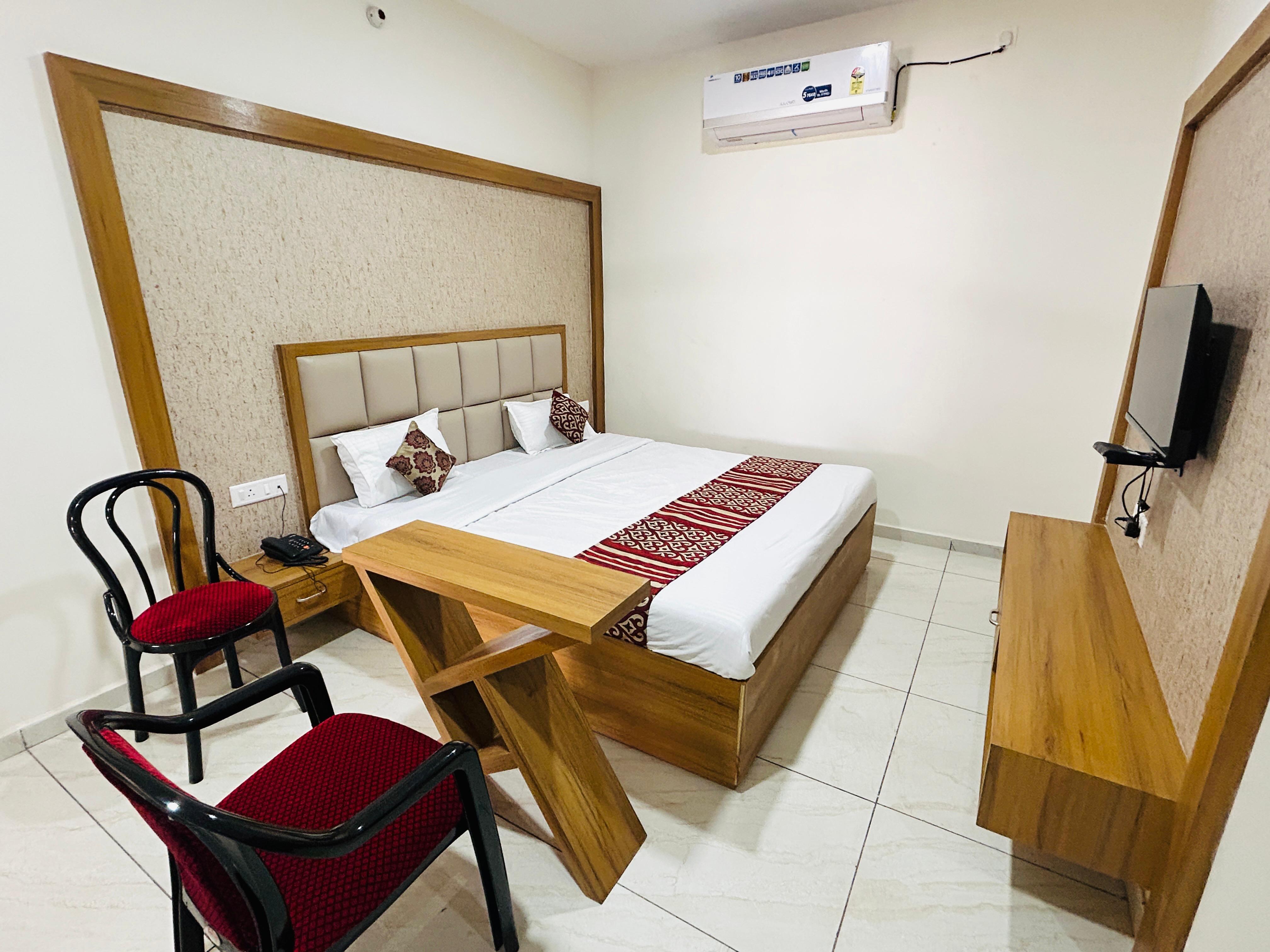 Hotel Aadi Mata and banquets - Tap to explore photos
