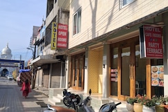 Hotel Pontika, Paonta Sahib