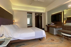 The Adarsh, Lonavala