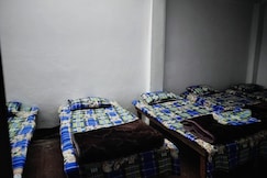 Cozy abode Dormitory Mahakumbh, Prayagraj