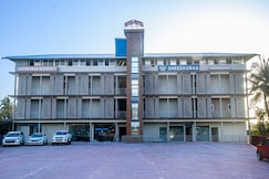 Shree Kumar Residency, Honavar