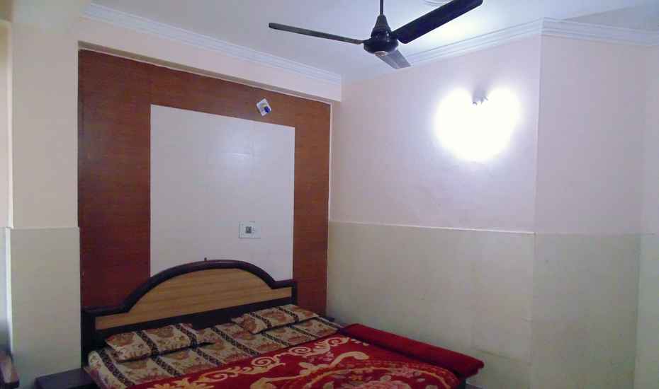 Hotel Archana - Tap to explore photos