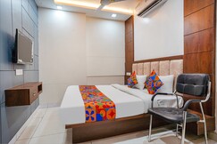Fabhotel Coral, Indore