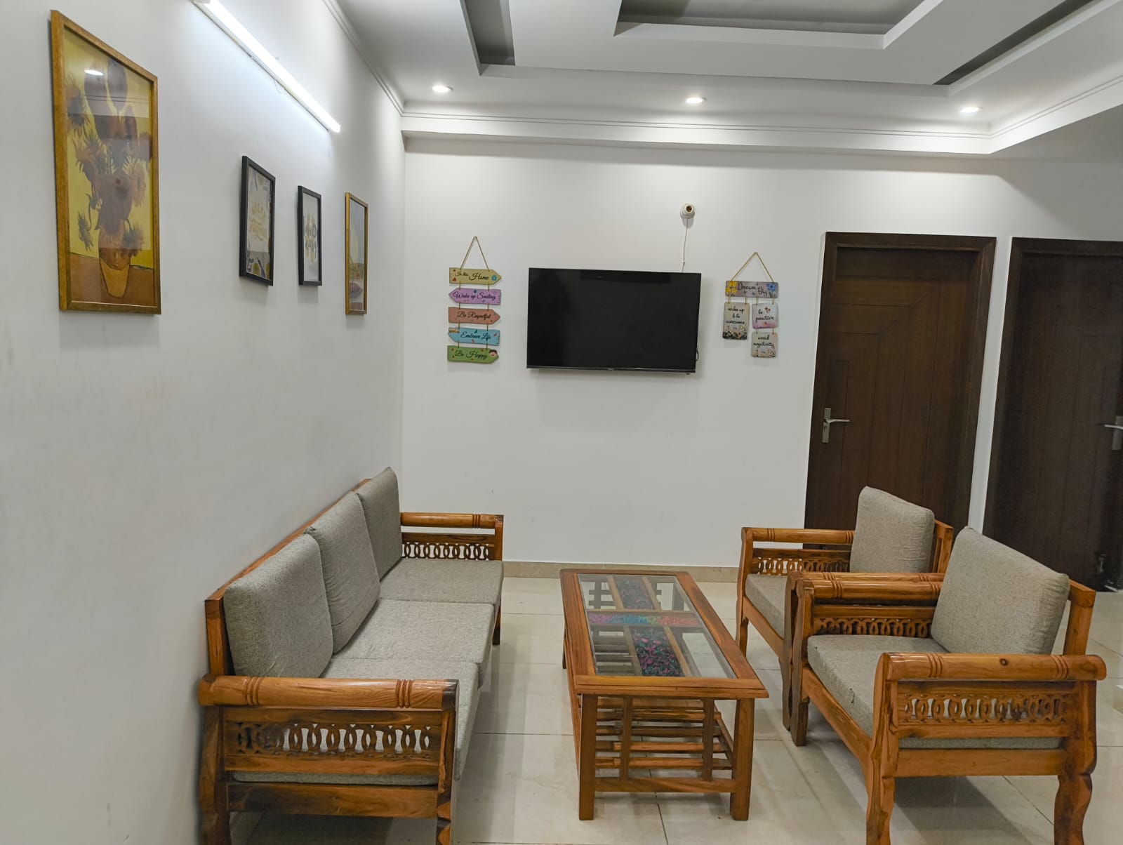 KUVERA Homestay - Tap to explore photos