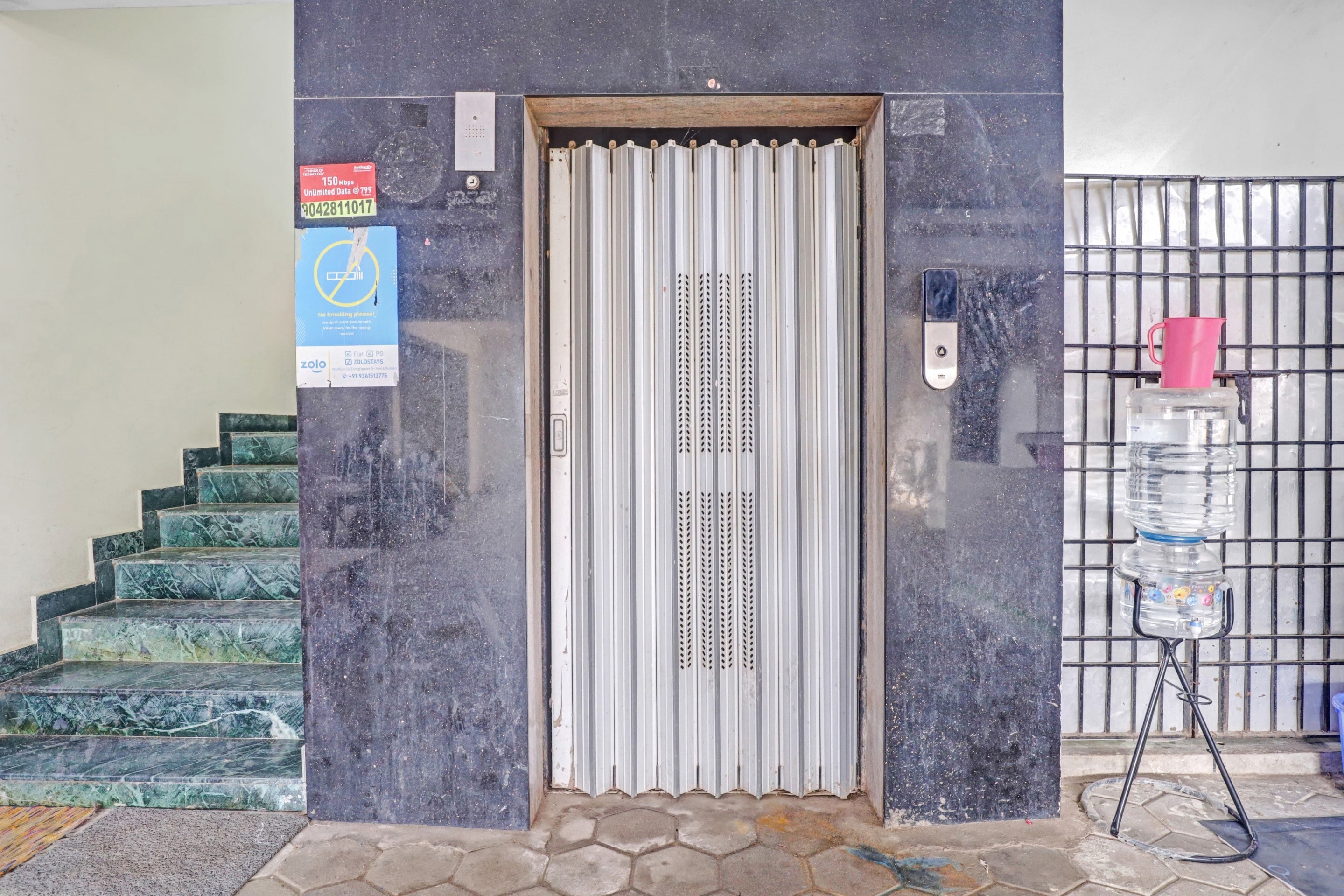 Super Hotel O Grand Residency - Tap to explore photos