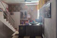 Hotel B B Pride, Bhatapara