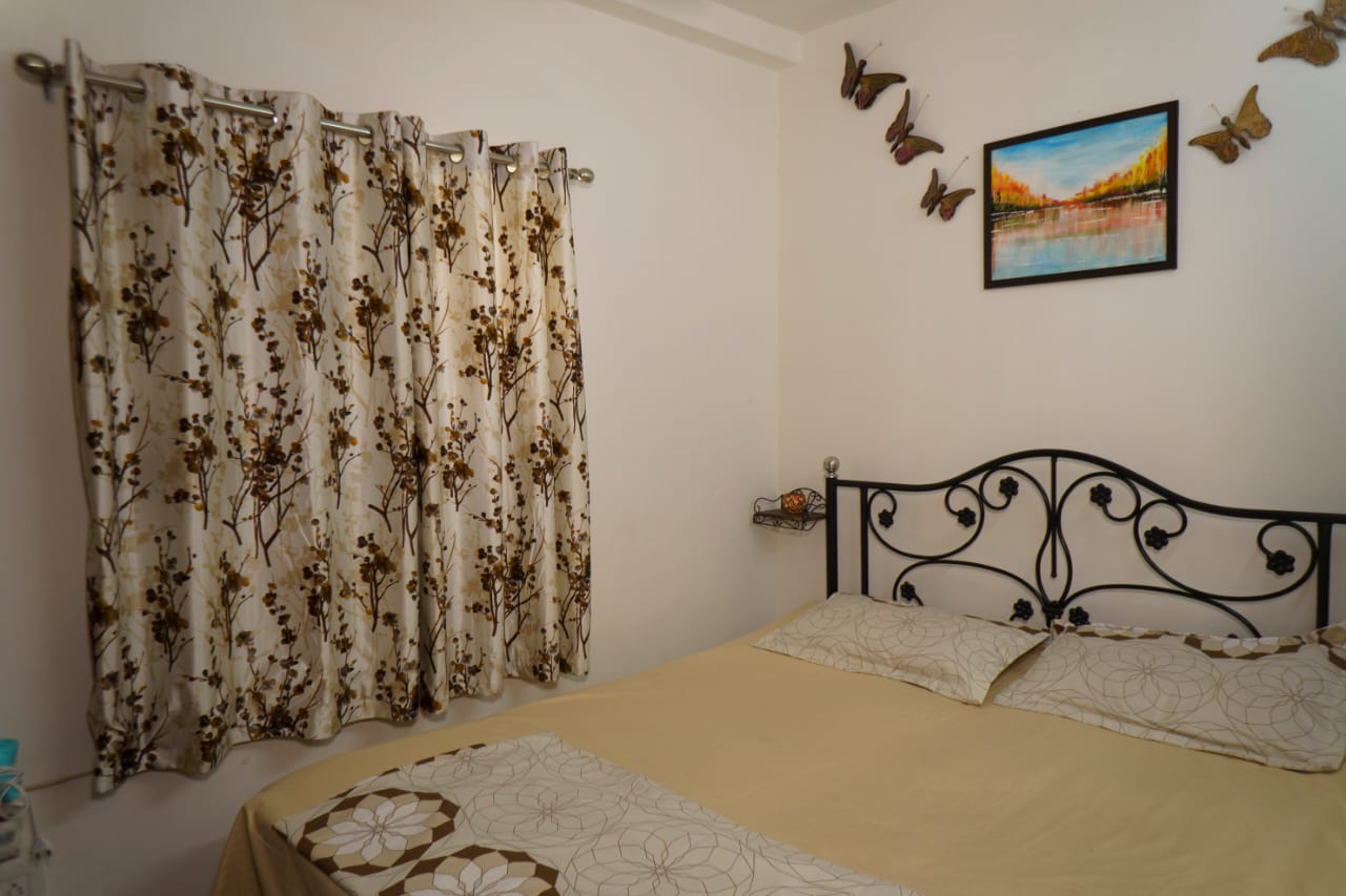 Comfortable 1 BHK near Yashobhoomi - Tap to explore photos